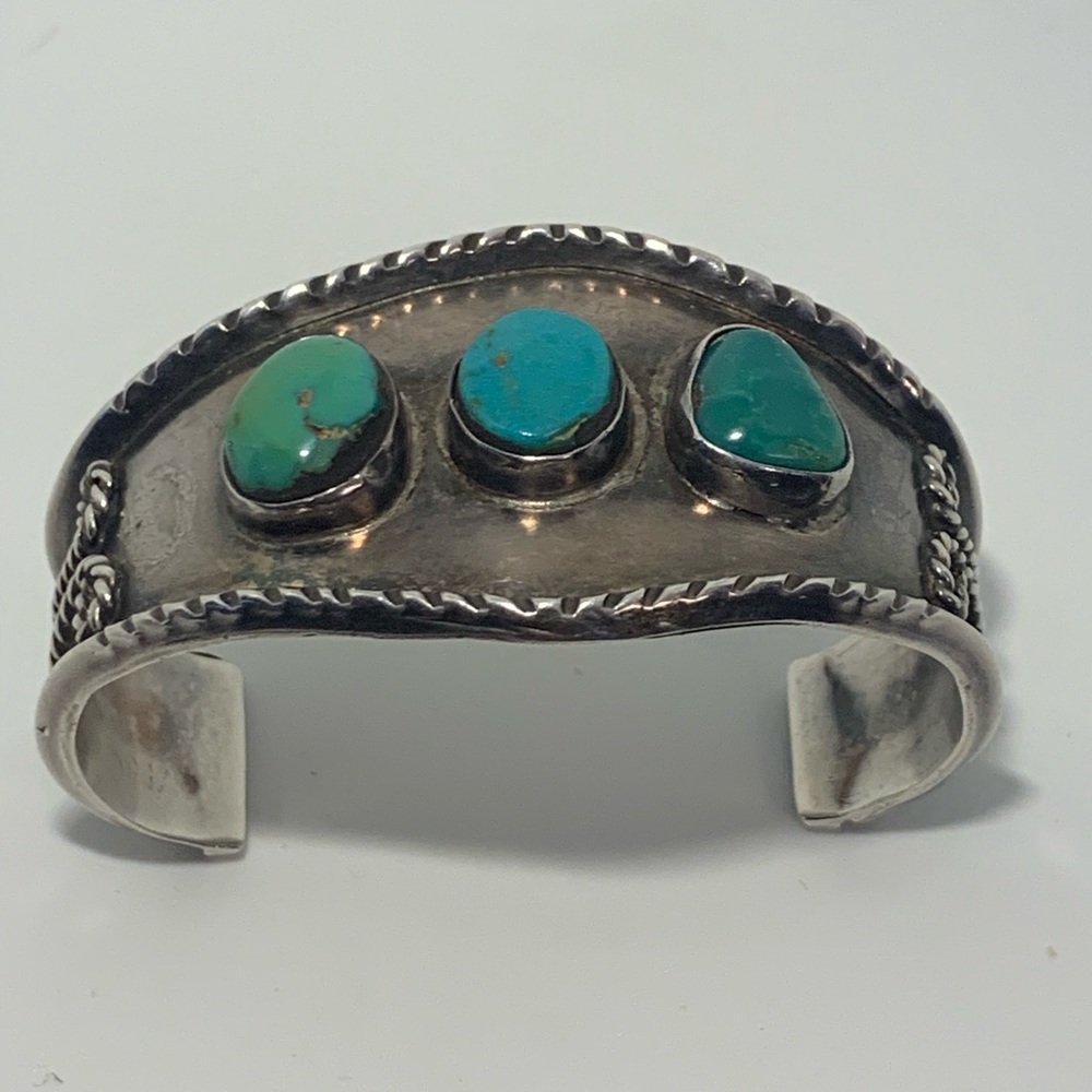 Vintage Heavy Navajo Sterling Silver 3 Stone Turquoise Cuff Bracelet
